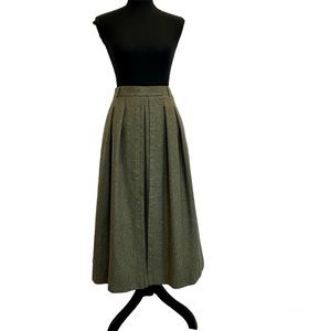 Vintage Geiger Tyrol green pleated wool A-line midi skirt Sz 40